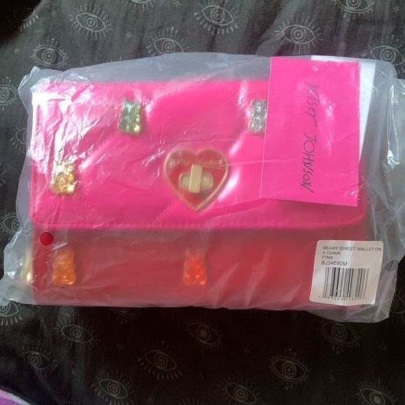 Betsey Johnson RARE Gummy Bear Crossbody bag - Picture 5 of 8